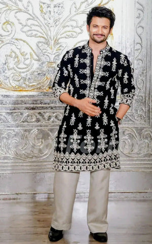 Black Velvat Kurta pyjama With Embroidery