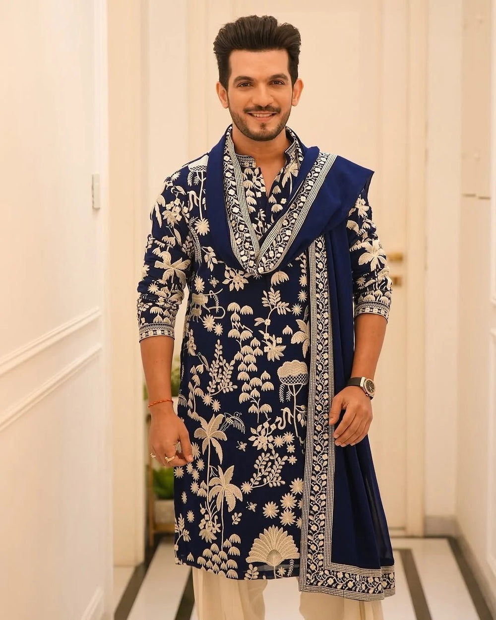 Arjun Addition Kurta Dupata Set & Emroidary - The Indian Kurta