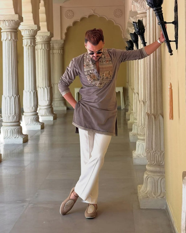 Elphant Emroderied Kurta & Pajama - The Indian Kurta