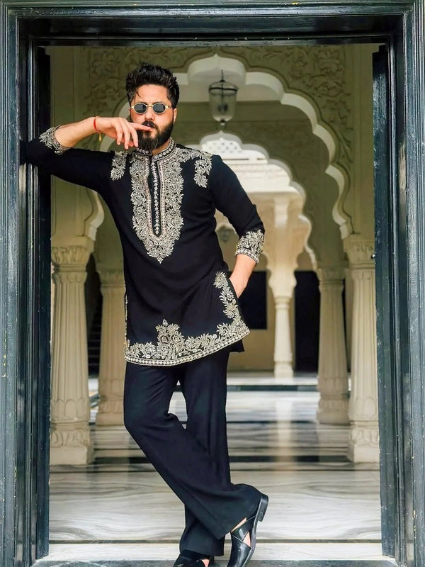 Vinay Rana Black kurta Set With Embroidery work - The Indian Kurta